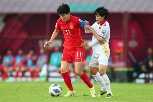 Thi đấu kiên cường, đội tuyển nữ Việt Nam gây nhiều khó khăn cho Trung Quốc